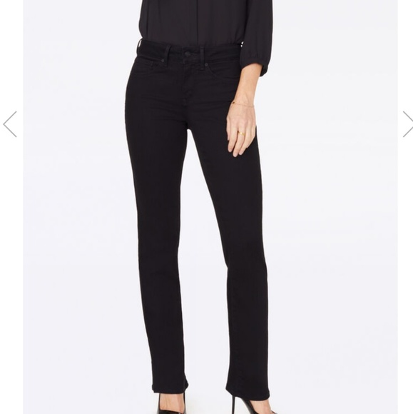 NYDJ Denim - NYDJ Marilyn 18W Black Straight Leg Jeans NYDJ Denim - NYDJ Marilyn 18W Black Straight Leg Jeans